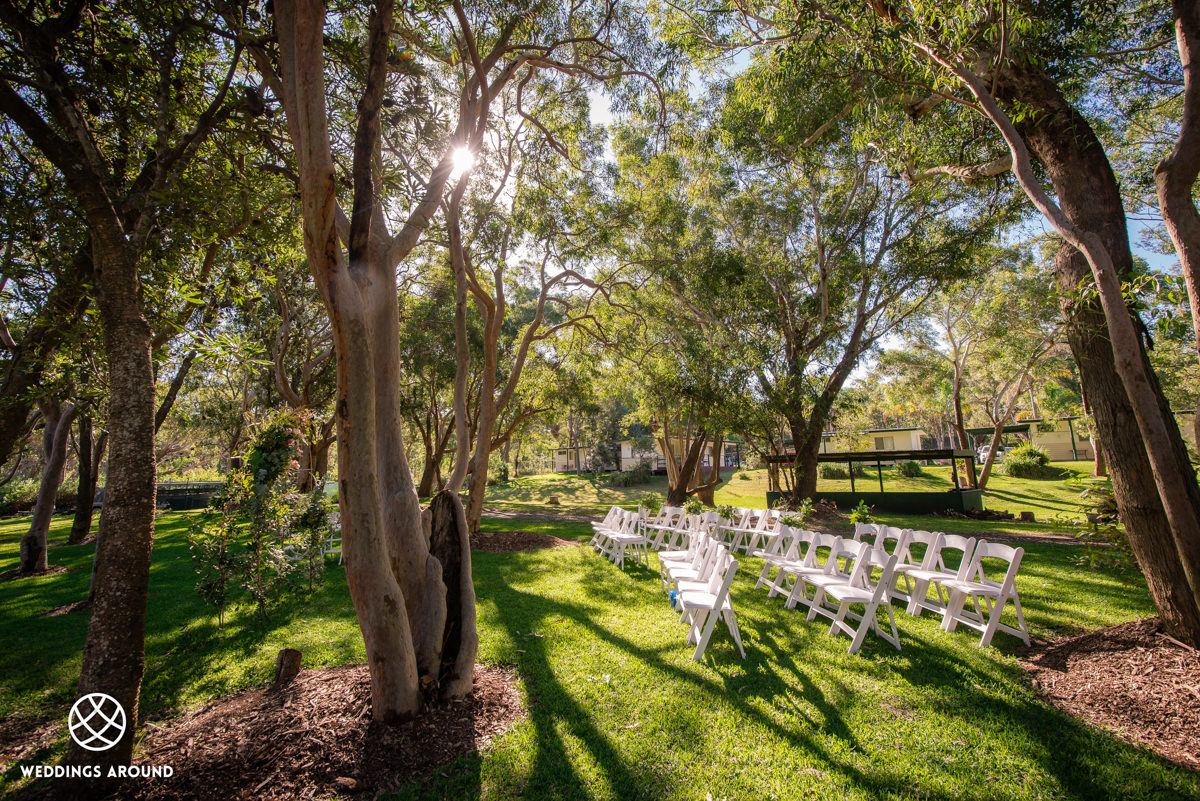 Rustic bush setting for the perfect wedding ceremony